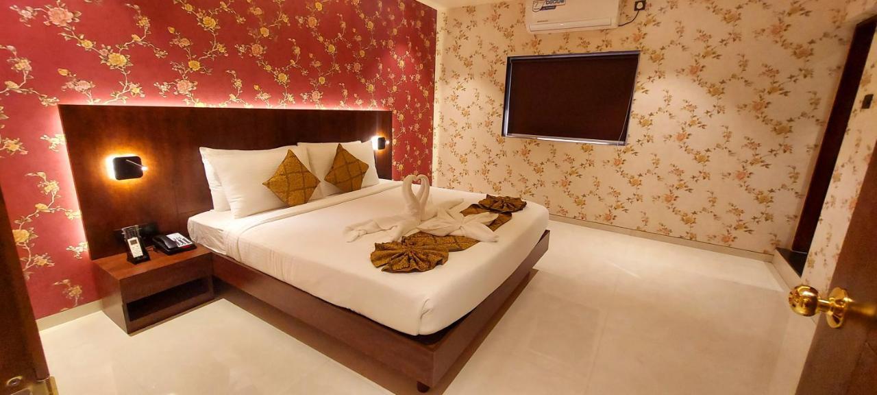 סילבאסה Hotel Madhuban מראה חיצוני תמונה