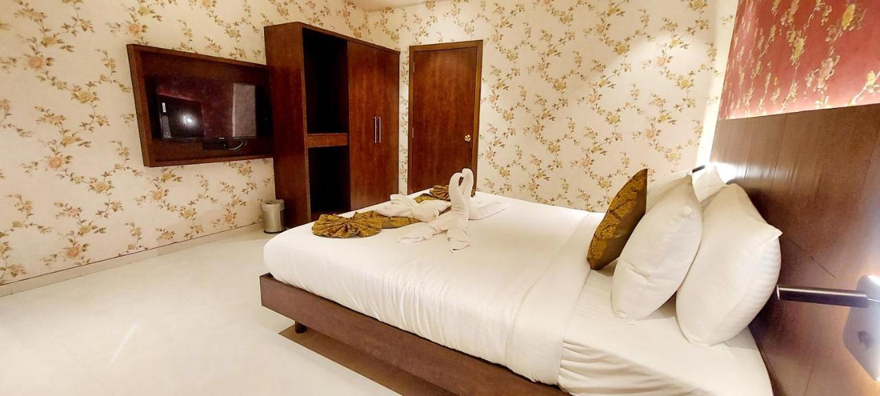 סילבאסה Hotel Madhuban מראה חיצוני תמונה