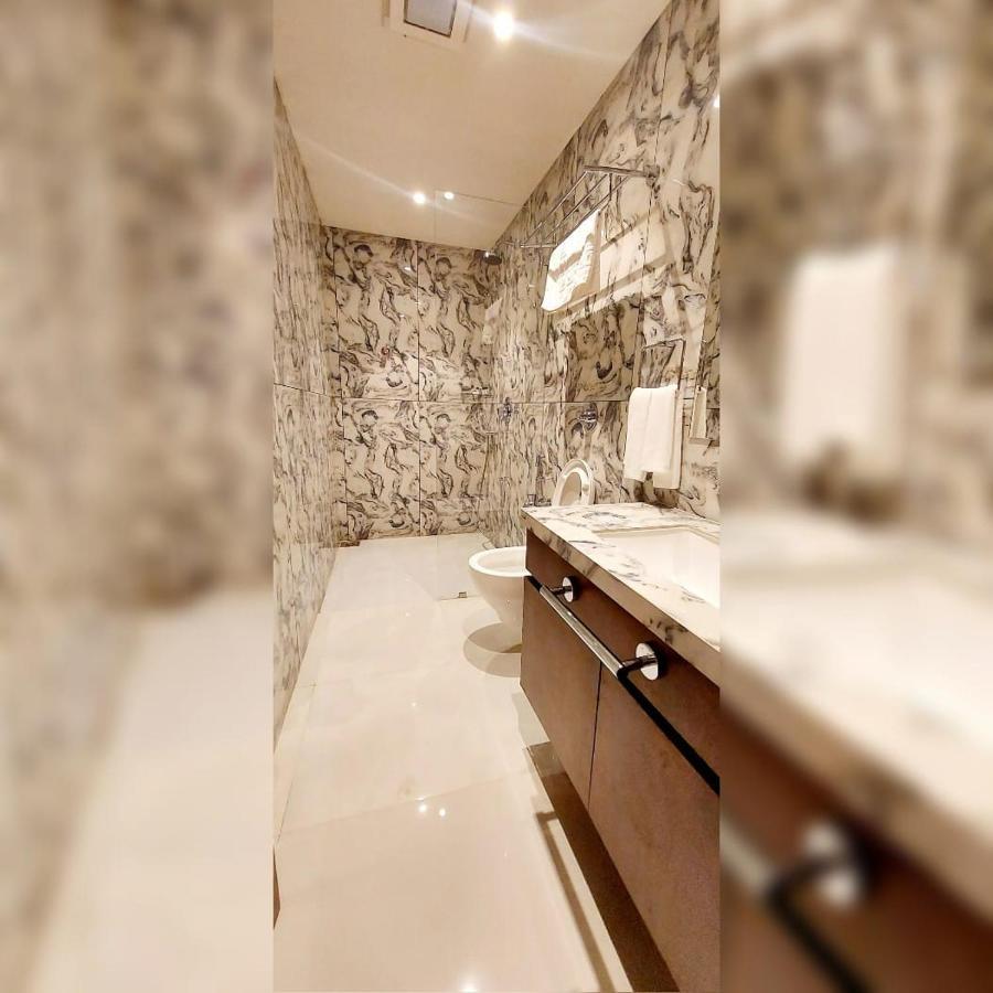 סילבאסה Hotel Madhuban מראה חיצוני תמונה