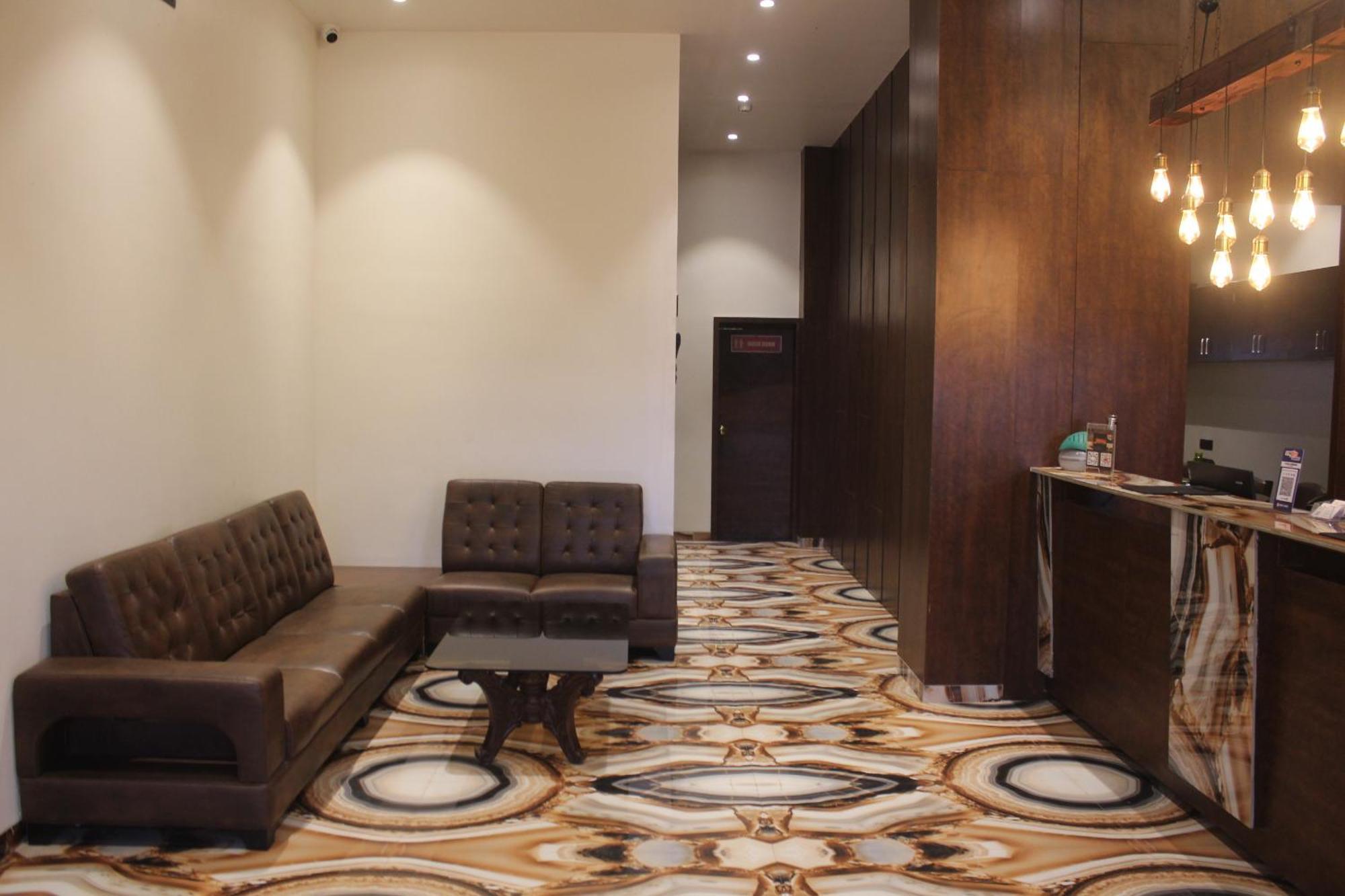 סילבאסה Hotel Madhuban מראה חיצוני תמונה
